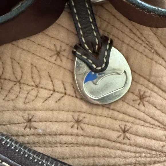 Dooney And Bourke Croc Embossed Hobo Shoulder - Picture 15 of 15